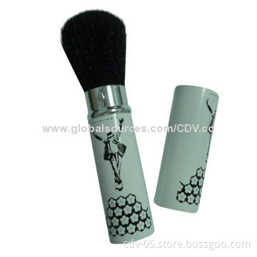 Individual retractable makeup brushes, made of aluminum ferrule and handle with great goat hair